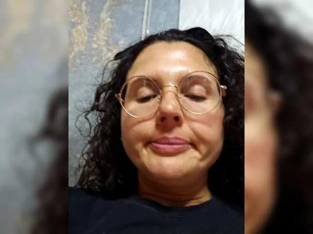 Alenka86801 — Freechat on BongaCams