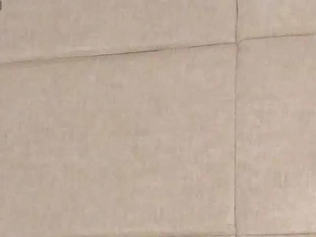 violethilton — vibrations in my pussy