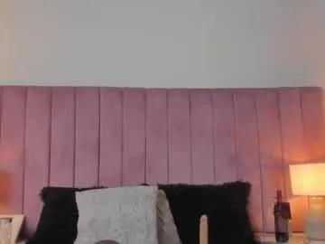 aleja_arango — Show Boobs and asshole  #latina #bigboobs #bigdick #bigass #fit [250 tokens left]