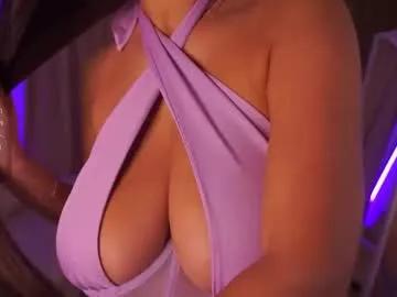 anuricbriny — Goal: Air kiss for youDice - 45 tokensFav pattern - 222tk #fuckmachine #natural #bigboobs #bigass #milf [25 tokens remaining]