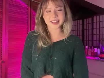 averyyy333 — Live now!  don't be shy, come say #young #bigboobs #blonde