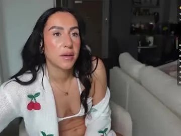 britishsofia — Lets cum! My favs are 45tkns or 199tkns  - Goal: Tease me  [2000 tokens left] #british #natural #cum #squirt #bigass