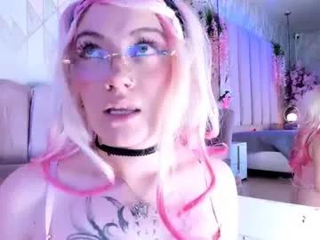 broklin_white23 — GOAL: wet tits [74 tokens remaining] Welcome to my room! #feet #teen #creampie #squirting #ahegao