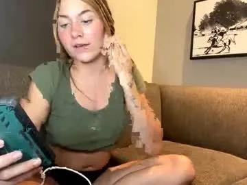 cristasworldxoxo — I'm still new here! wanna have some fun?  #bigboobs #bigass #new #young #natural -- Current Goal: Booty clapping loud 