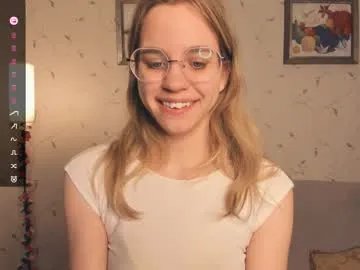 cutefluffy — Squeeze boobs    #shy #teen #lovense #young #18 [13 tokens remaining]