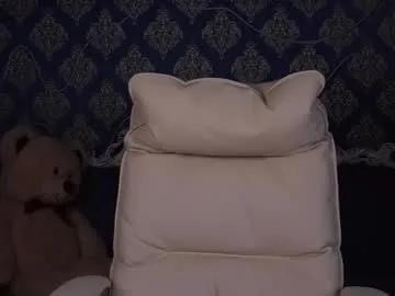 daphne_moss — Your #girlnextdoor with hairy pussy  Goal : best naked doggy poses [0 tokens left] #hairy #bigboobs #bigass #lovense #natural