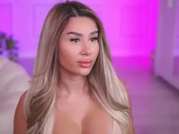 evazane — For every THUMBS UP you receive a GIFT. Tip 25 and  me for a nice surpriseee - Multi Goal: Ready to rumbleeee [444 tokens left] #bigass #bigboobs #squirt #anal #teen