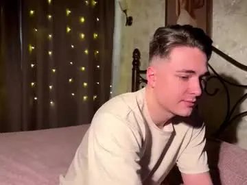 isabellacouplee — GOAL: ahegao [13 tokens remaining] Welcome to my room! #new #cum #blowjob #couple #anal