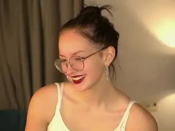 mariannsullivant — Its my five day here Goal: cute smile special for you <3 #teen #18 #new #shy #natural [26 tokens remaining]