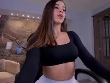 roxannehill_ — Let's play with my pussy, I want you to dominate me with your hands - Multi-Goal :  Slowly blowjob+ Cum show + Fuck tits #fuckmachine #squirt #heels #bigboobs #bigass