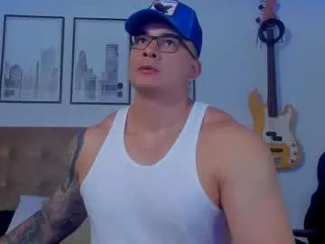 sean_carrera69 — GOAL: Cum time [2000 tokens remaining] Welcome guys! #slave #latino #cum #muscle #edge