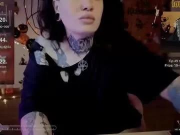 senorita_dakota — GOAL: cum show [662 tokens remaining] ur lost gothic bride  favorite lvls 101, 501,  666,  1001, 5555  #pawg #curvy #tattoo #goth #lovense