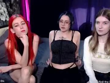 threesomebabes — French kiss [82 tokens left] #lesbian #teen #smalltits #bigass #natural