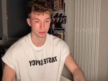 ursaotome — rain of cummm - Goal: cumshow(moving to a new apartment) [2000 tokens left] #twink #18 #uncut #lovense #bigdick