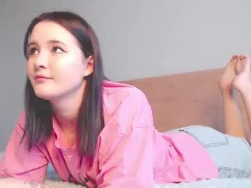 wai_mai — GOAL: ahegao [15 tokens remaining] 1st show! #feet #asian #shy #18 #new