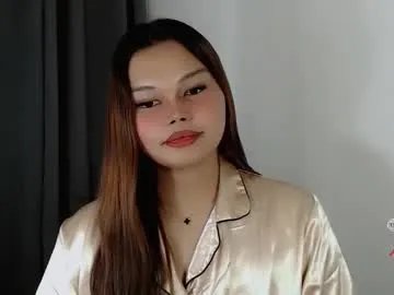 wet_velvet_xo — HELLO NEW HERE PLEASE BE KIND #new #pinay #asian #lovense #wifematerial  [998 tokens remaining]
