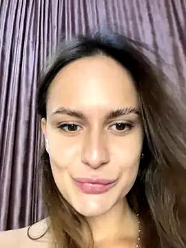 AllaTousNew on StripChat
