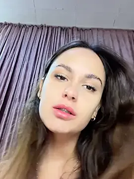 AllaTousNew on StripChat