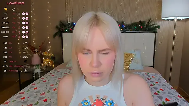 bellatip on StripChat