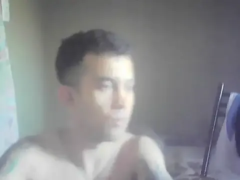 EstebanAkyLu on StripChat