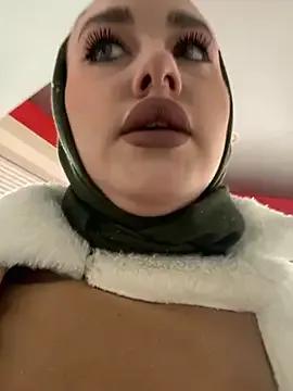 KiraSunshine — completely naked for 10 minutes + mastur