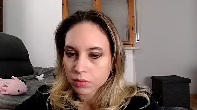 L_Sofia — Freechat on StripChat