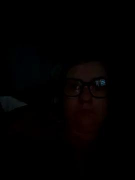 lady_gloria69 — Vibrez moi... mon homme dort  ct