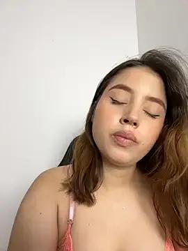 Lia_sex69 — SHOW PUSSY + DOGGY POSITION