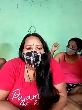 LoveOnStream — Group on StripChat