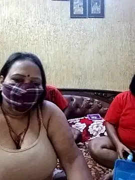 LoveOnStream — Group on StripChat