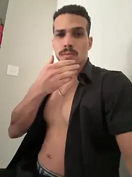 Maikolsalami2 — Masturbate in Planet fitness