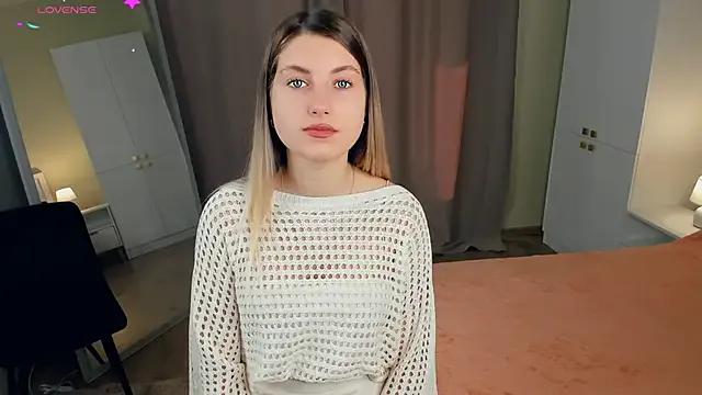 MartiRoyal — Bite my soft lips close to you