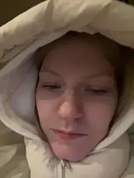 MaryHiggins — Naked anal 2 fingers