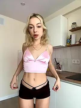 melissa_grr — Say HI to my pussy!