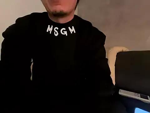 Men-esthe-Live — Freechat on StripChat