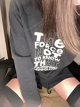 ms_miko on StripChat