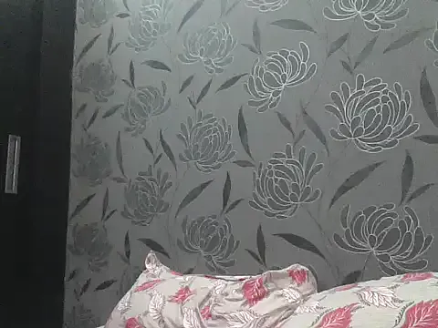 Nancy_001 on StripChat