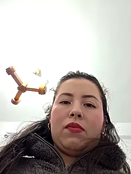 NeredaXxx on StripChat