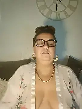 Nova-iswiserx — Mid week vibes