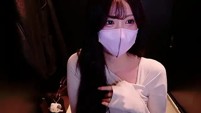 oxo_yuna_oxo on StripChat