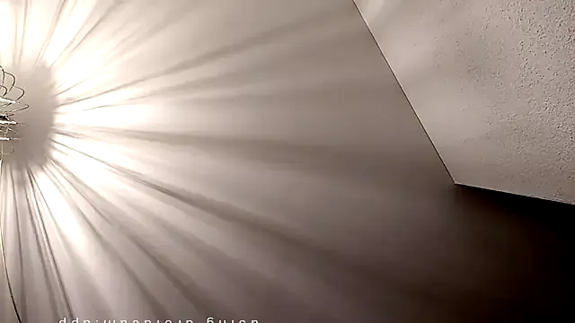 Pegg-fist-me on StripChat