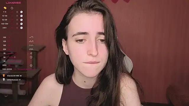 reaiss — undress completely