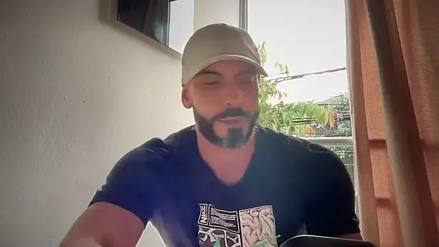 romeolovedark — Freechat on StripChat