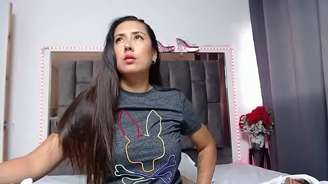 Salmma_Milf
