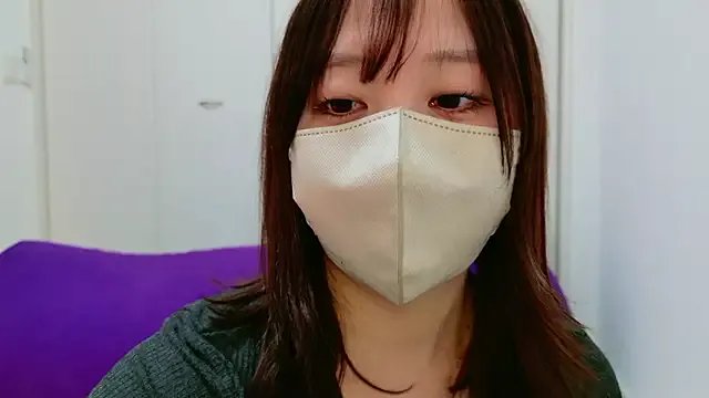 sara-a-jp — Taking off my shirt 