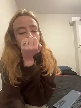 SeccySerena on StripChat
