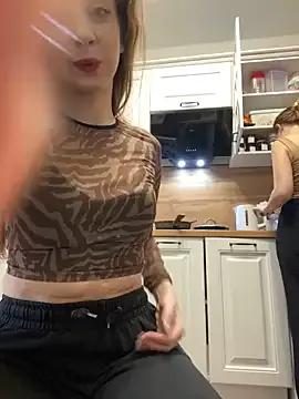 yourfavcouple_ — FLASH PUSSY 1 GIRL